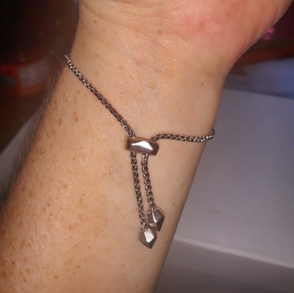 Nwot Kendra Scott Rose Quartz bracelet - Picture 4 of 4